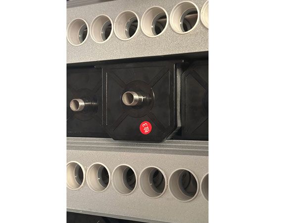 太陽能工程聯(lián)箱